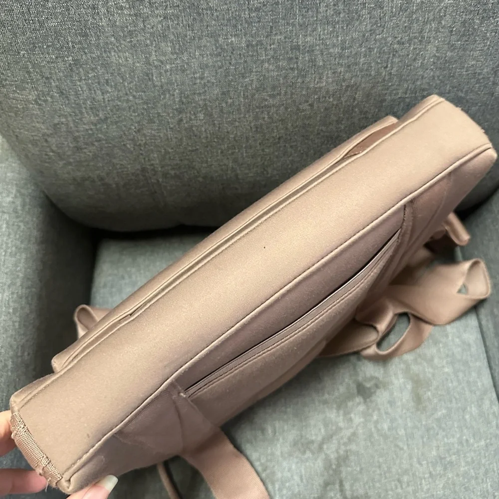 Dagne Dover Large Ryan Neoprene Laptop Bag In Dune